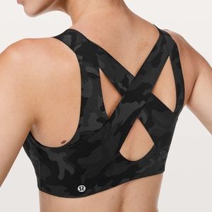 Lululemon Enlite front zip